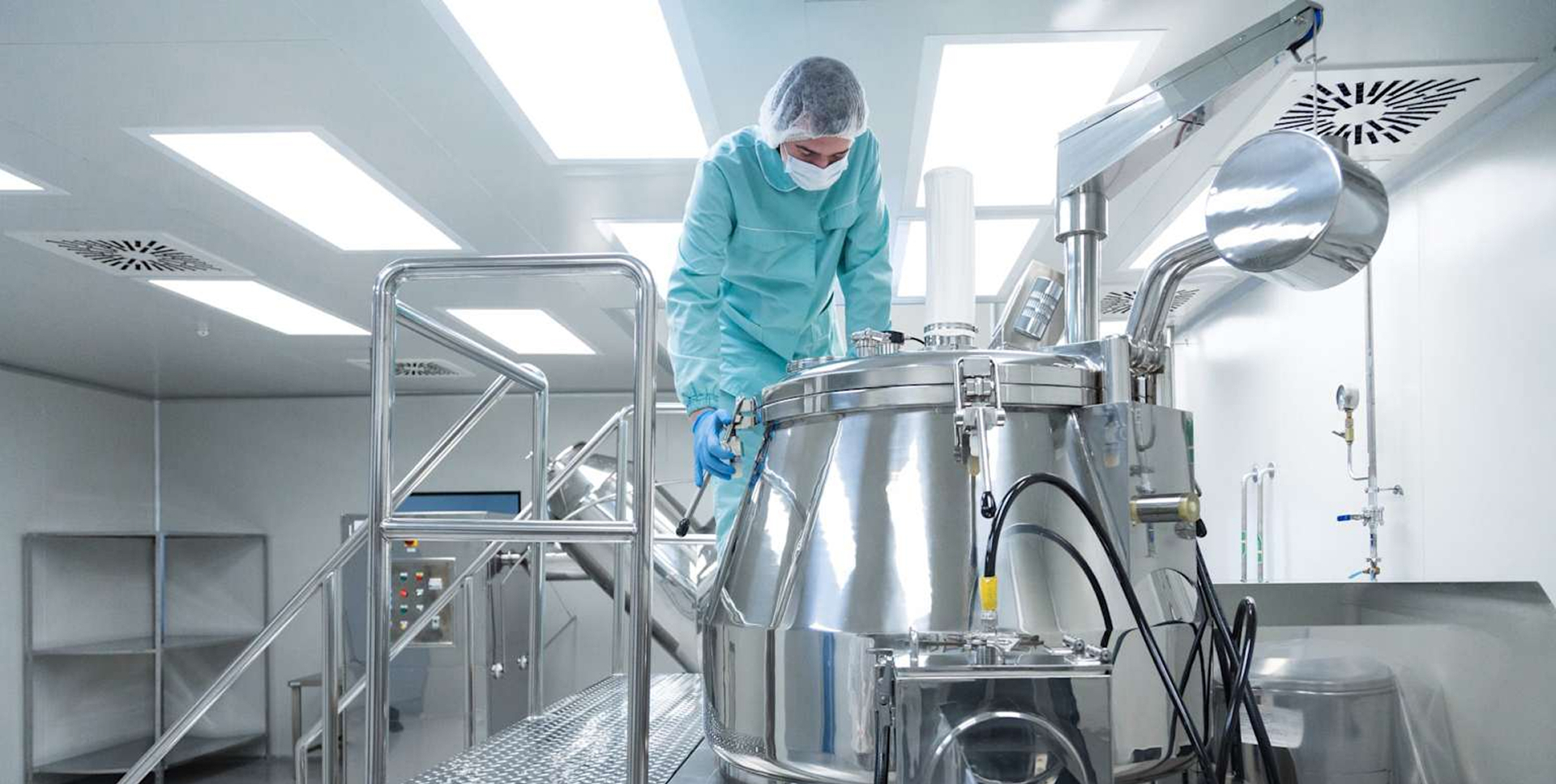 Sterile process technology cleanroom
